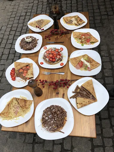 crepes  - tram cafe and creperie serres