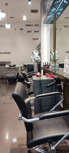 indoors - trendy hair a&a