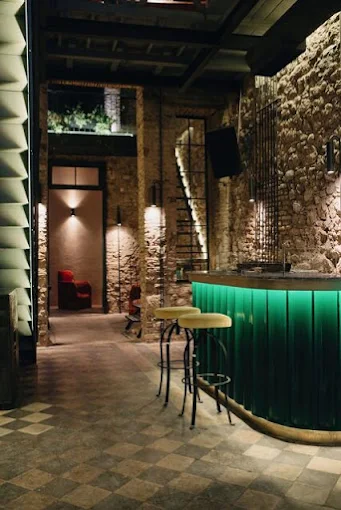 indoors bar - sofita bar patra