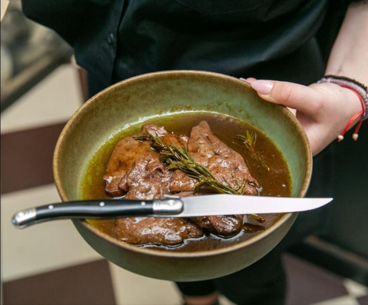 traditional meat dish  - akrovatis