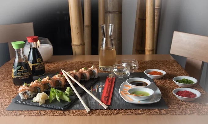 sushi - sushi bar & noodles aya patra