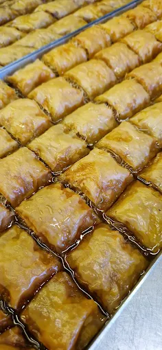 saragli - mpirmpas patisserie patra