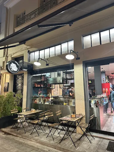 outdoors - batter butlers creperie patra