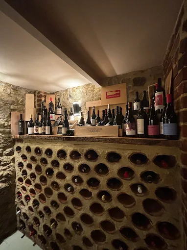 cava  - abraam's wines & tales kastoria