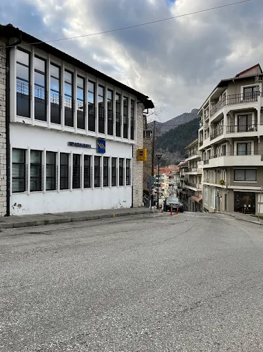 outdoos - piraeus bank kastoria