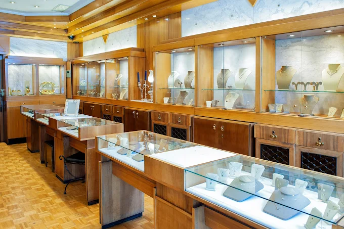 indoors - alexiou jewellery xanthi 