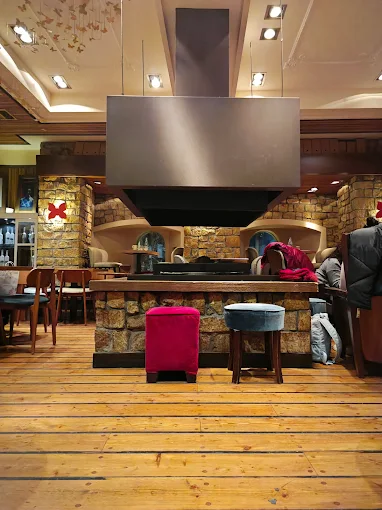 fireplace  - kyverneio xanthi