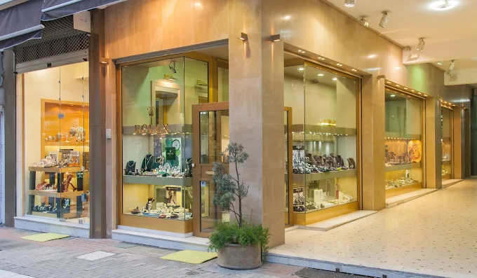 outdoors - jewellery shop plitsi larisa
