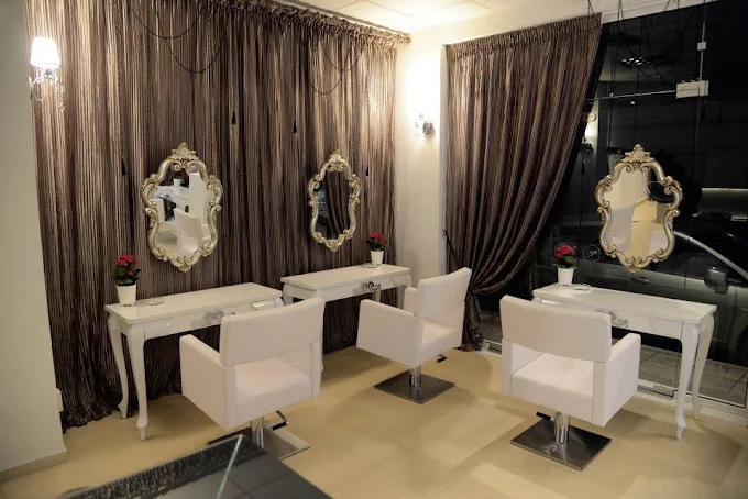 indoors - dimitris kanamos the art of scissors larisa