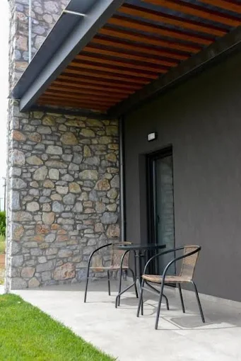 balcony  - comfort suites & rooms larisa