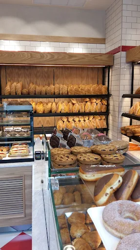 indoors - mosios bakery larisa