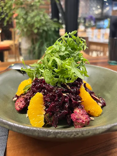 salad  - kovaltio restaurant larisa