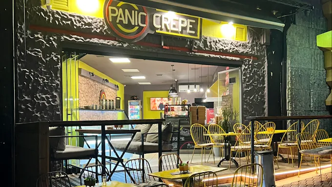 outdoors - panic crepe larisa
