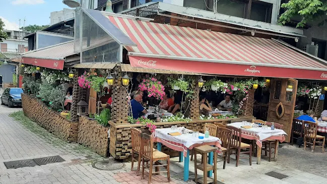 outdoors - mpakalogatos tavern larisa