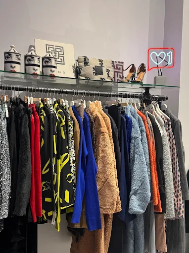 women's clothing - wardrobe boutique volos