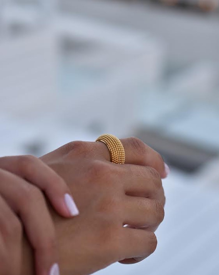 gold ring  - glavinis kosmima volos