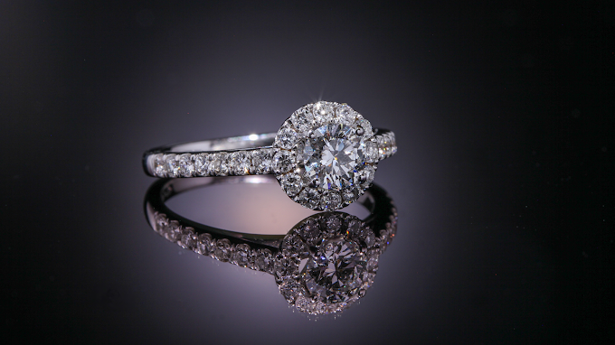 engangement ring  - keramidas jewellery store volos