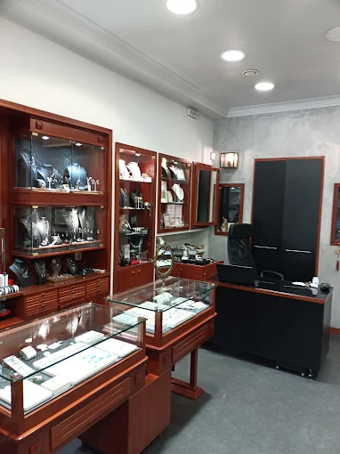 indoors  - xrysolithos jewellery shop volos
