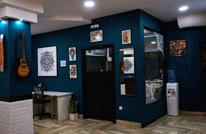 reception - descendink tattoo studio volos