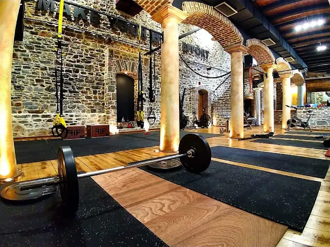 weights - effort exclusive fitness gym volos