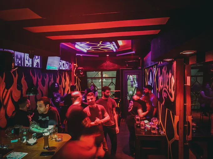 indoors - helvete bar volos 