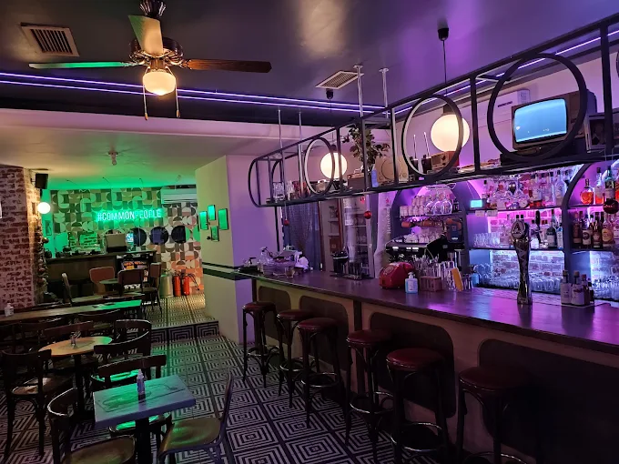 indoors - flou restro bar volos 