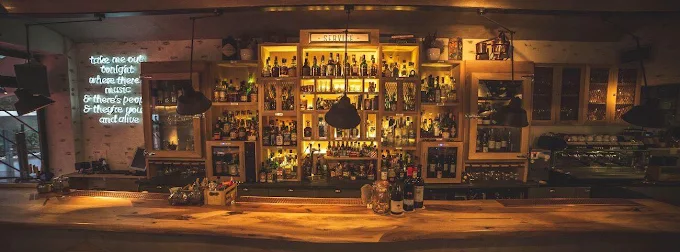 bar - grappa vino & aperitivo volos