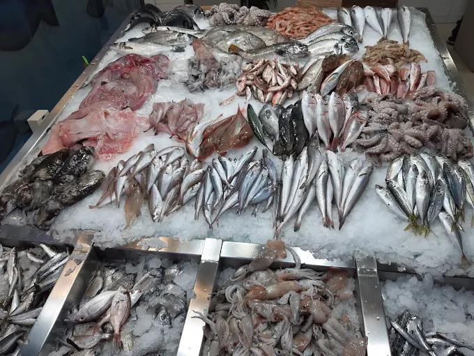 fresh fish - o skaros fish store volos 