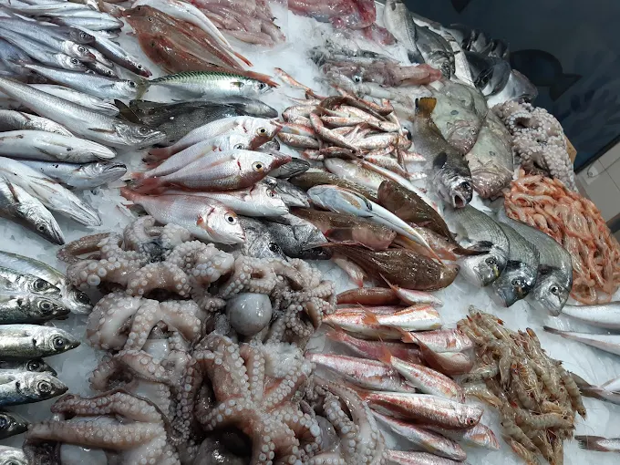fresh fish - o skaros fish store volos 