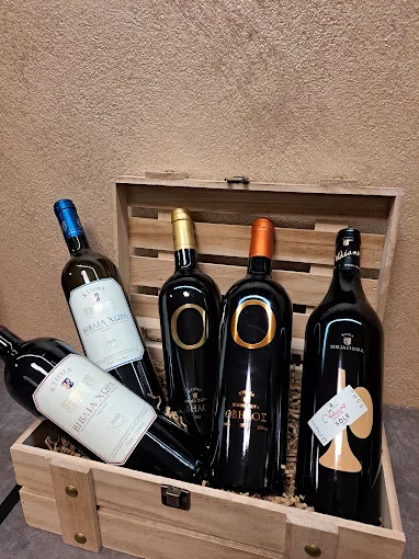 wine box  - cava by tsamalou volos