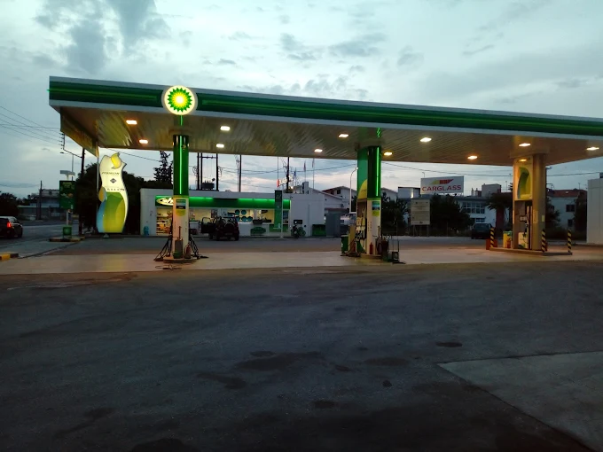outdoors - bp & cng gas station volos 