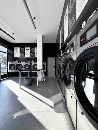 indoors  - fast laundry volos 