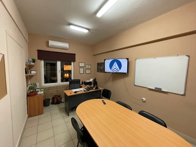 classroom - aixmi school of general education volos 