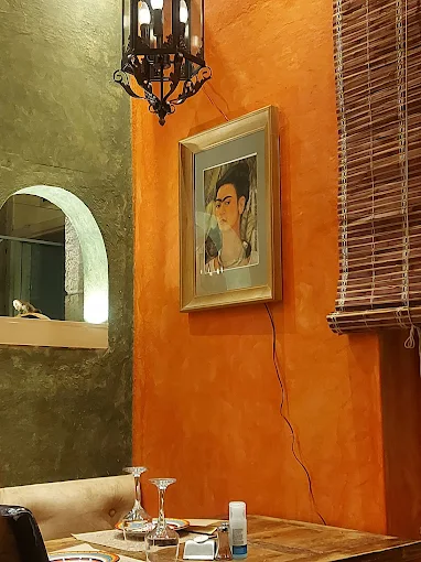 decor  - la marimba mexican restaurant volos 