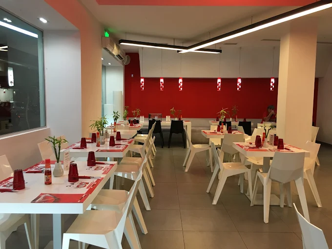 indoors - noodle's asian fusion volos 