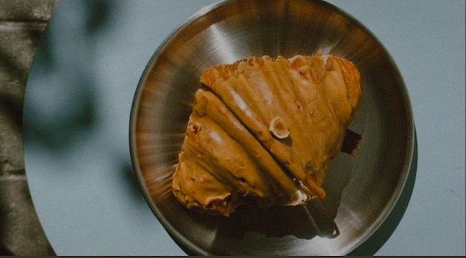 hazelnut croissant - artos iasonos bakery volos 