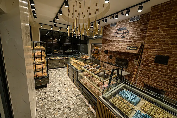 indoors - topouzoglou bakery volos 