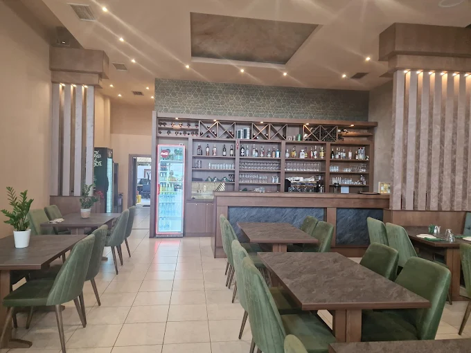 indoors - ichalos grillhouse volos 