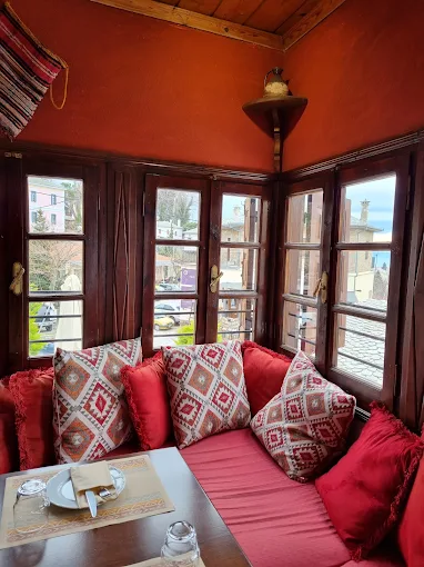 indoors  - to archontiko traditional restaurant portaria volos 