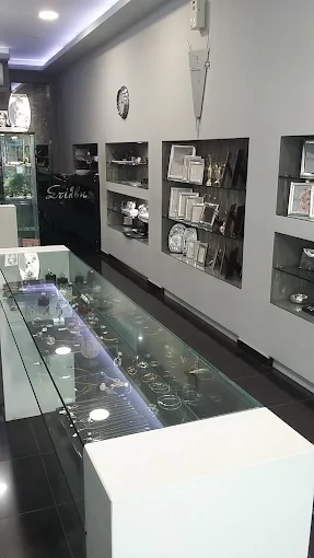 indoors  - stlvi jewellery shop trikala