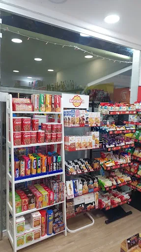 indoors  - to psilikaki tis apollonos trikala 