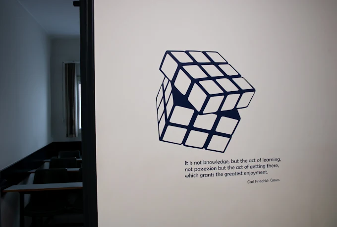 decor - efklidis school trikala