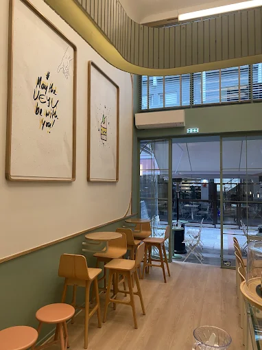 indoors  - keyk pastry lab trikala