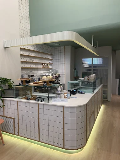 indoors  - keyk pastry lab trikala