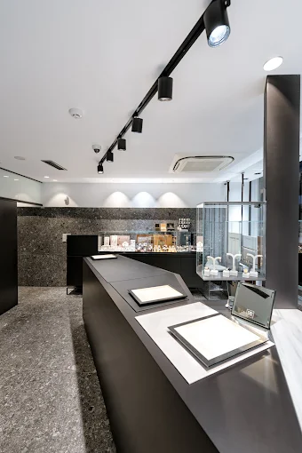 indoors jewelry store - haritidis