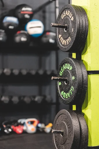 weights - fitness factory by thodoris dafos karditsa