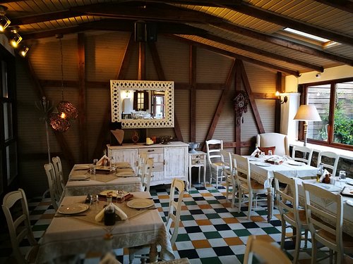 indoors  - palaia polis restaurant xanthi