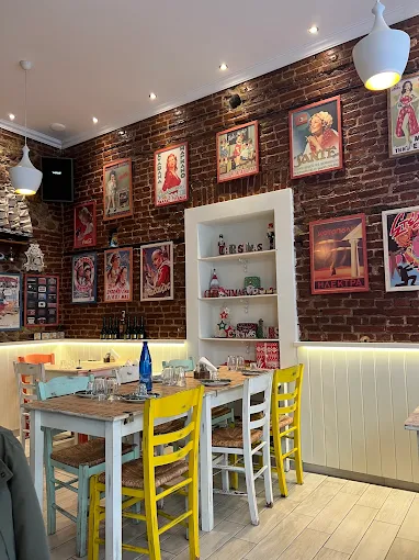 indoors  - ta sekletia restaurant xanthi