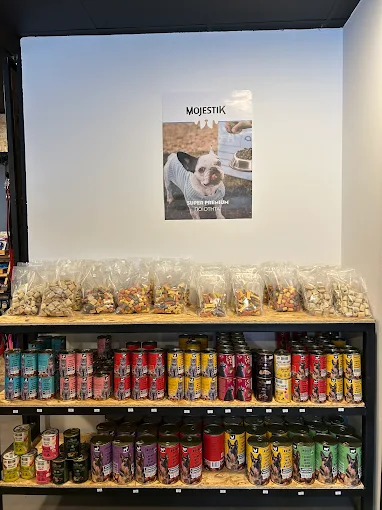 pet delicacies  - dirty animals pet shop drama