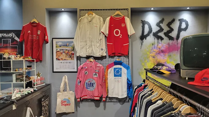 unisex clothing - san tropez vintage store drama